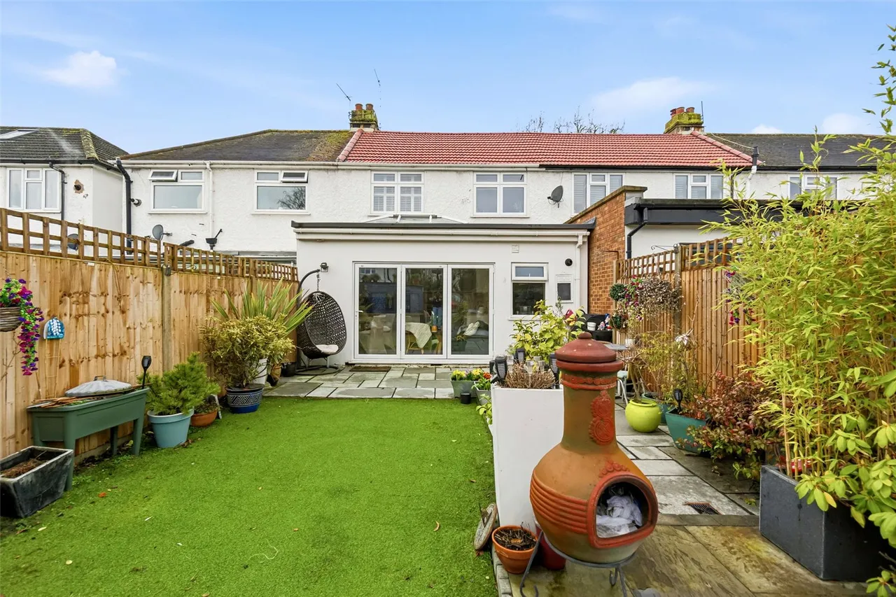 Hatherop Road, Hampton, TW12 2RF, photo 11
