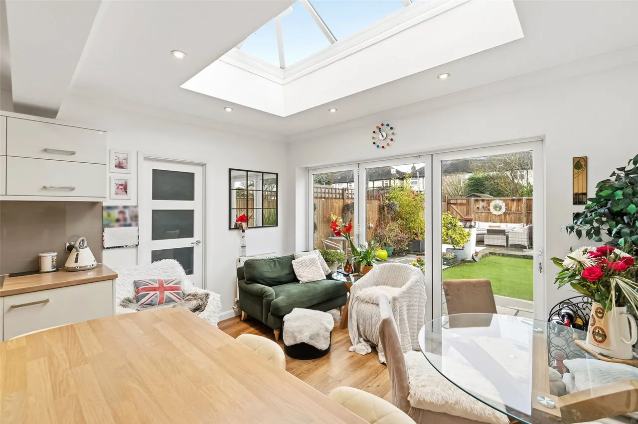 Hatherop Road, Hampton, TW12 2RF, photo 9