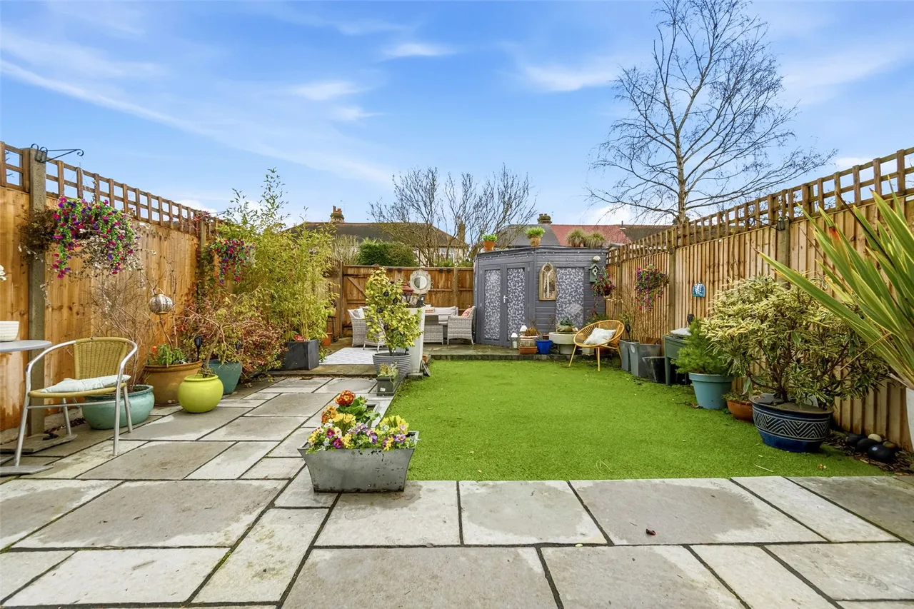 Hatherop Road, Hampton, TW12 2RF, photo 10