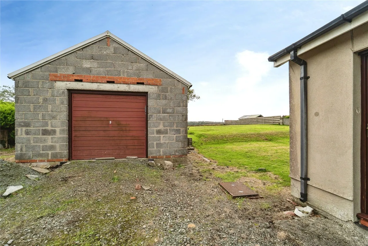 New Road, Hook, SA62, photo 25
