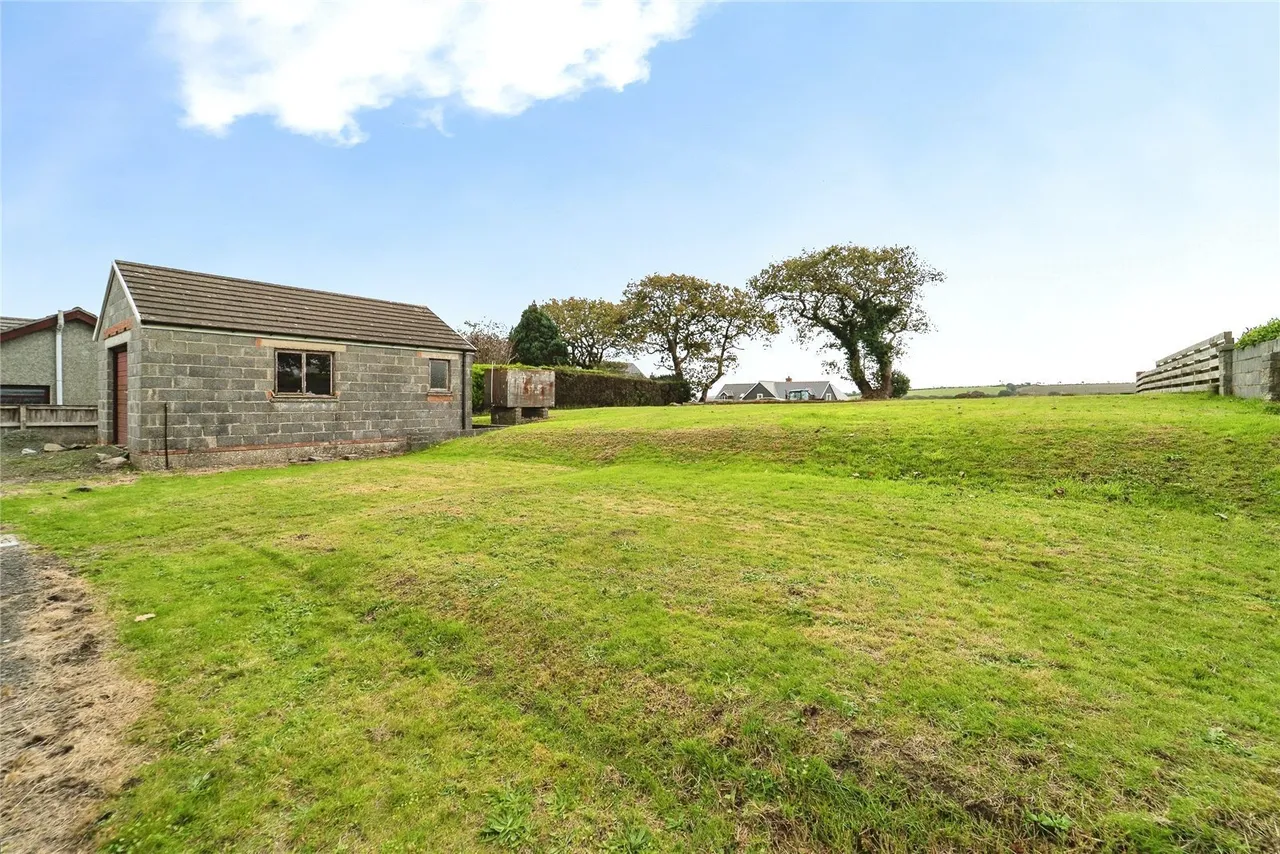 New Road, Hook, SA62, photo 26