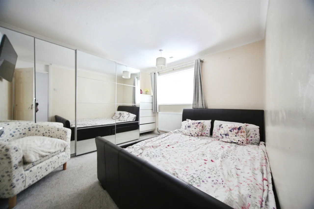 Englands Avenue, Dunstable, LU6, photo 7