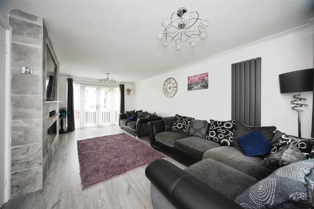 Englands Avenue, Dunstable, LU6, photo 3