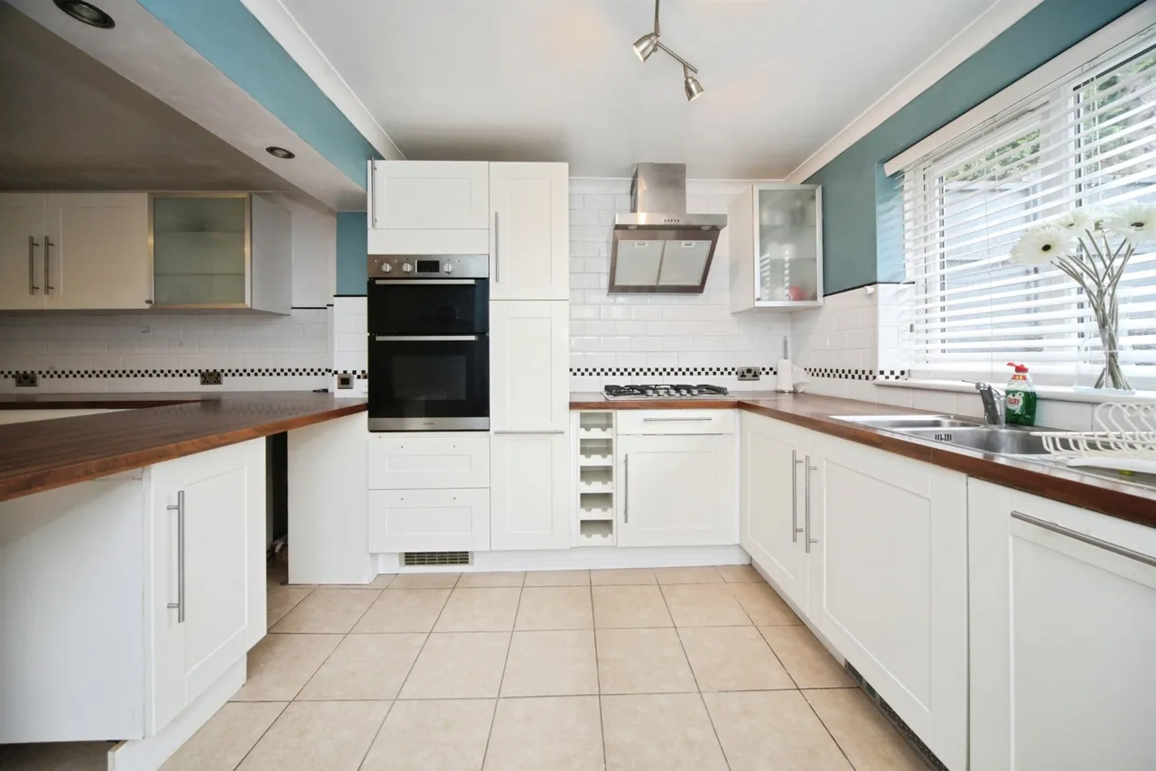 Englands Avenue, Dunstable, LU6, photo 5