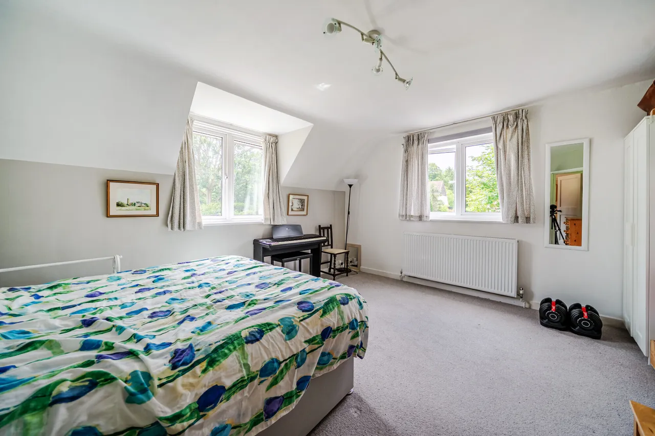 The Close, Farnham, GU9, photo 9