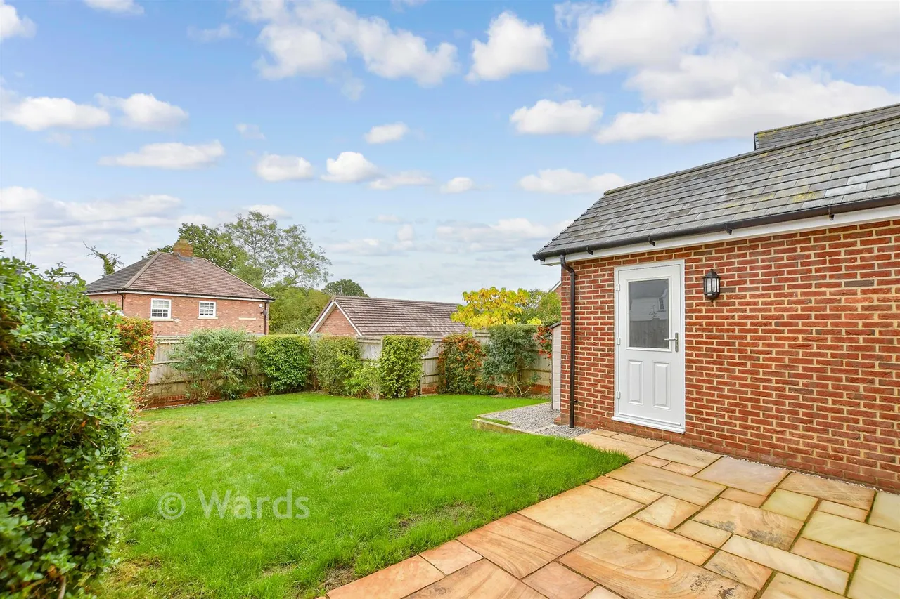 Greensand Meadow, Sutton Valence, ME17, photo 12