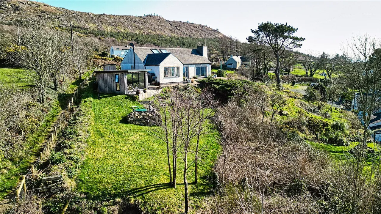 Mynydd Nefyn, Nr Pwllheli, LL53, photo 4