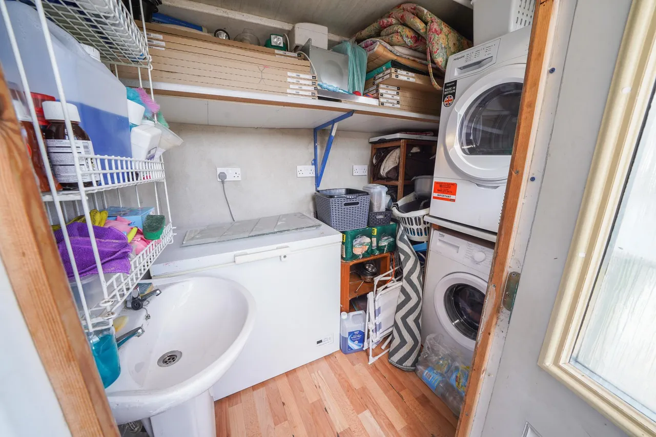 Arthur Street, Ammanford, SA18, photo 8