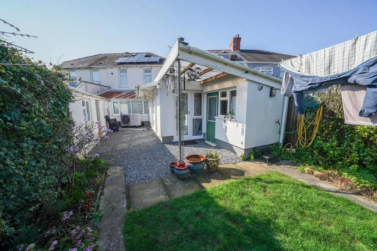 Arthur Street, Ammanford, SA18, photo 18