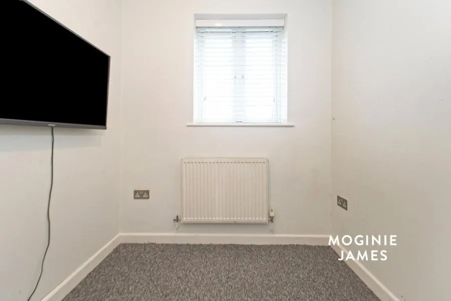 Manor Way, Heath, CF14, photo 12
