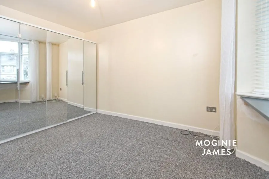 Manor Way, Heath, CF14, photo 8