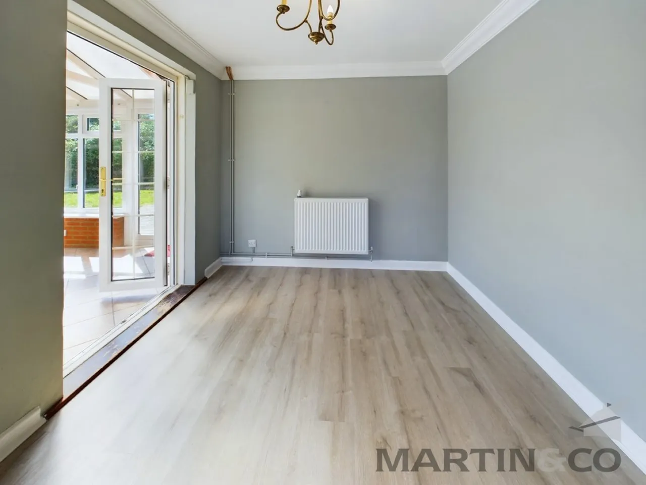 Cakeham Road, West Wittering, photo 11