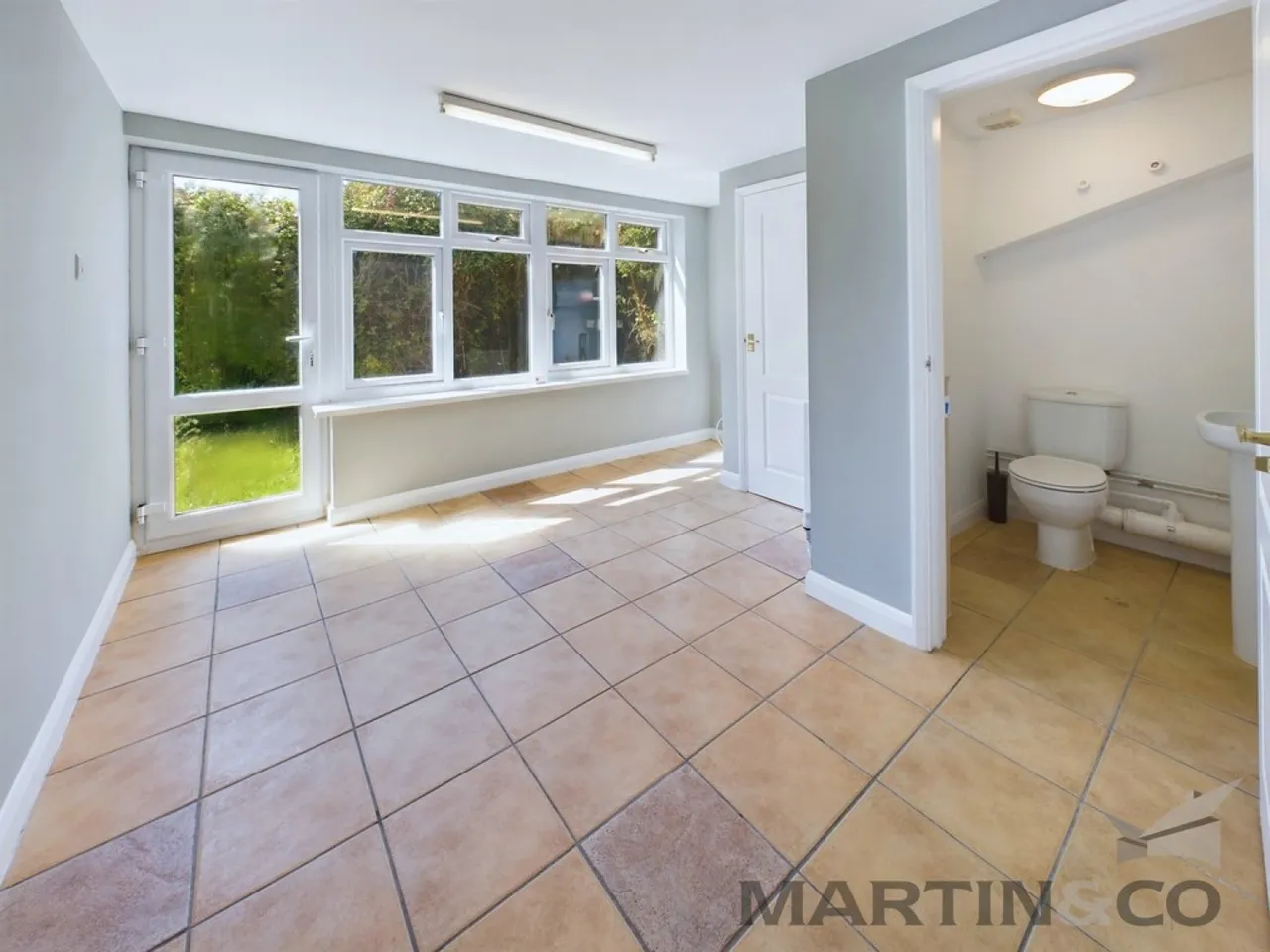 Cakeham Road, West Wittering, photo 8
