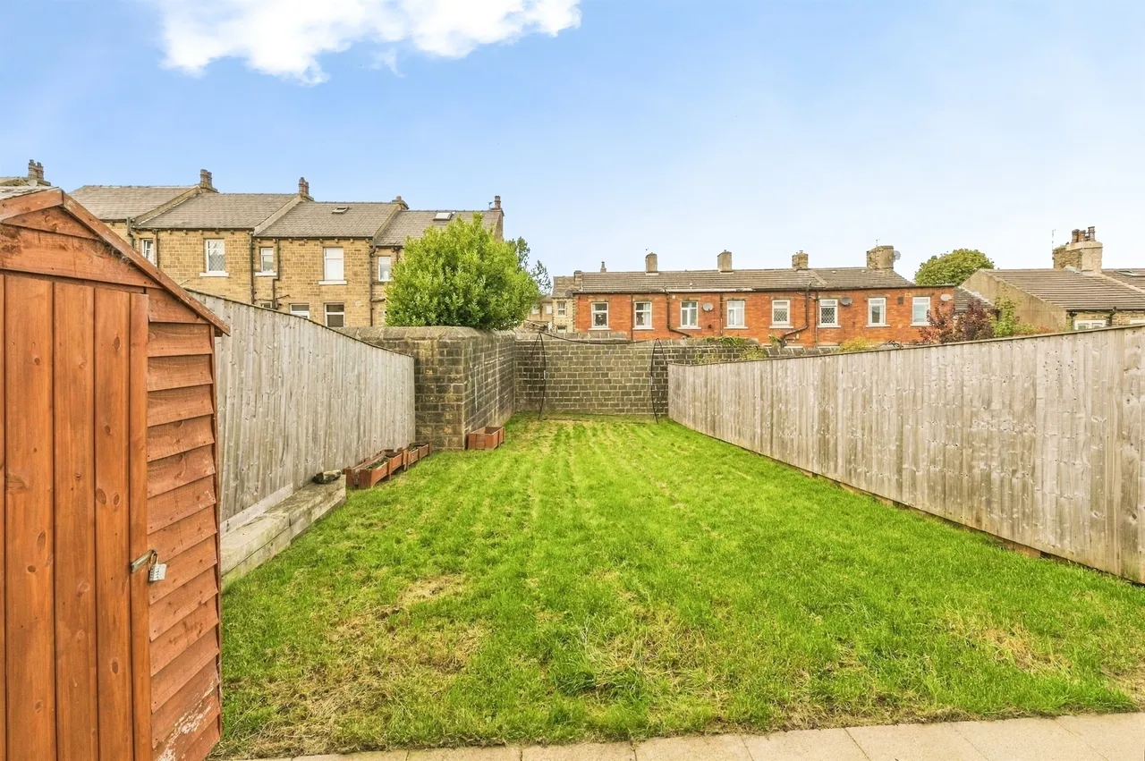 Turnstone Way, Huddersfield, HD4, photo 14
