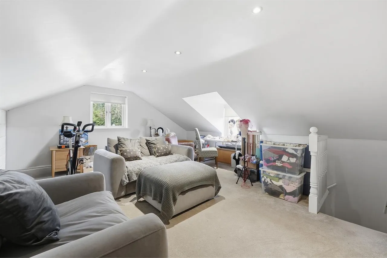 Castle Hill, Prestbury, photo 27