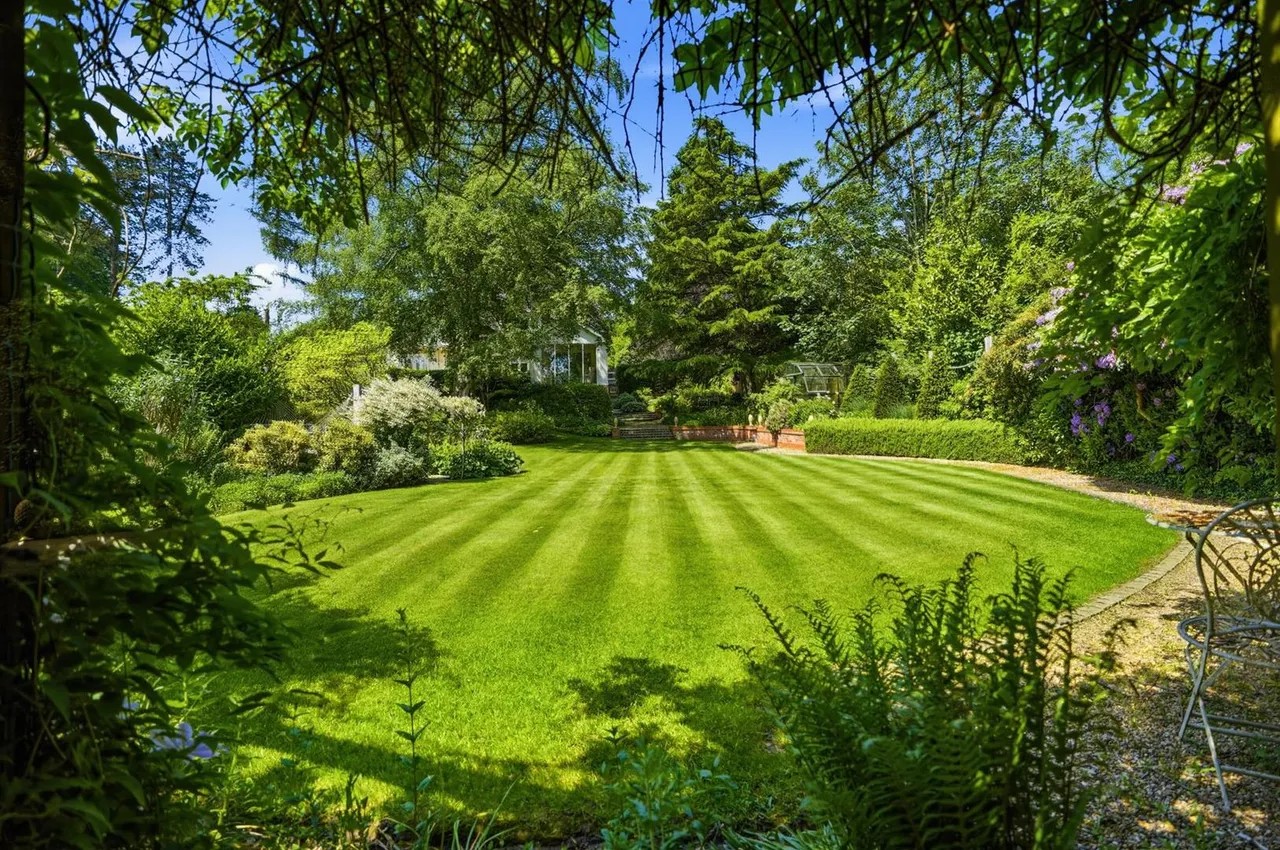 Castle Hill, Prestbury, photo 41