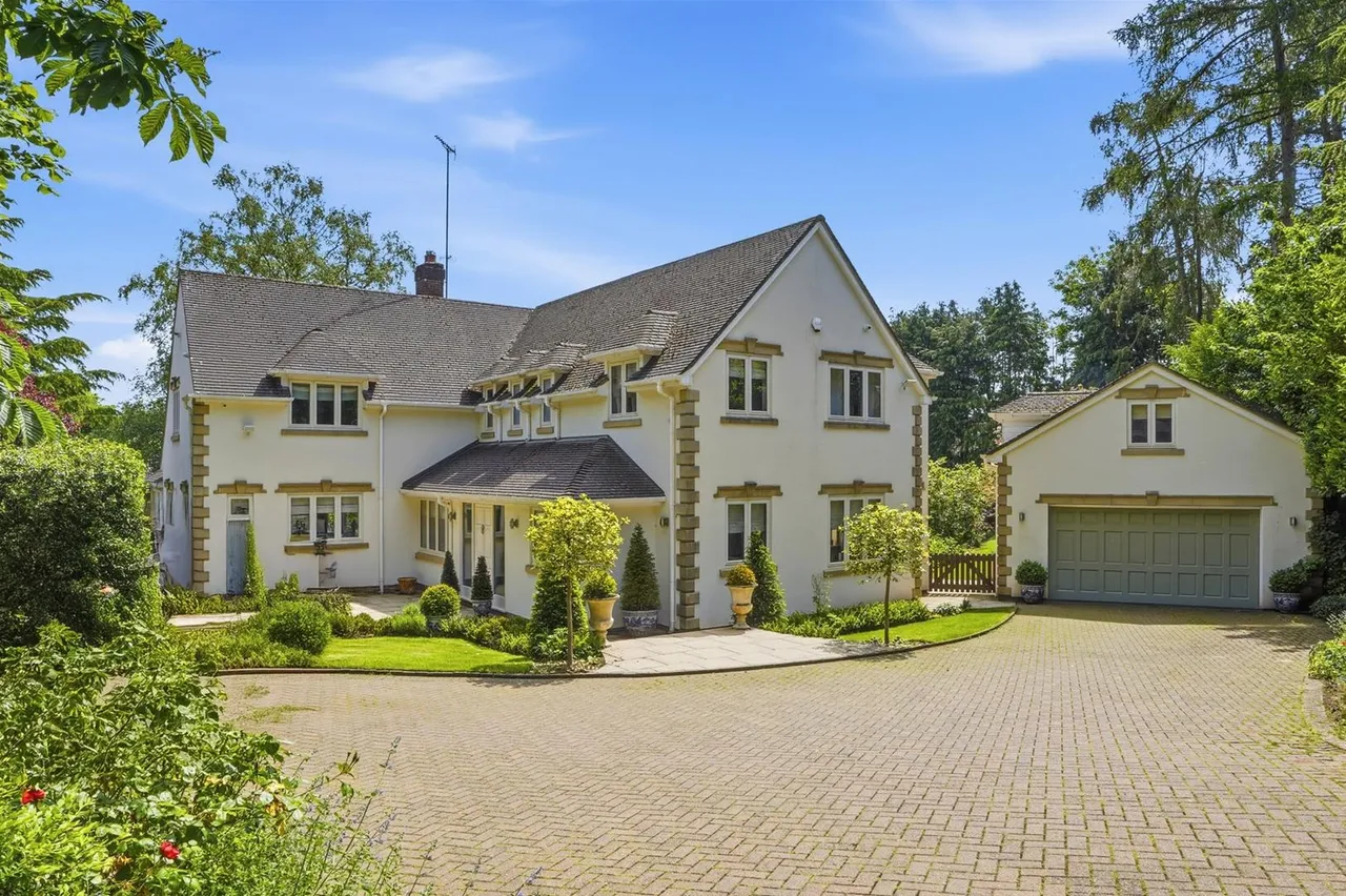 Castle Hill, Prestbury, photo 5