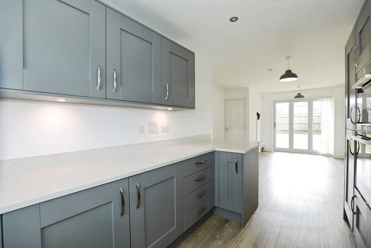 Curzon Avenue, Northwich, CW8, photo 7