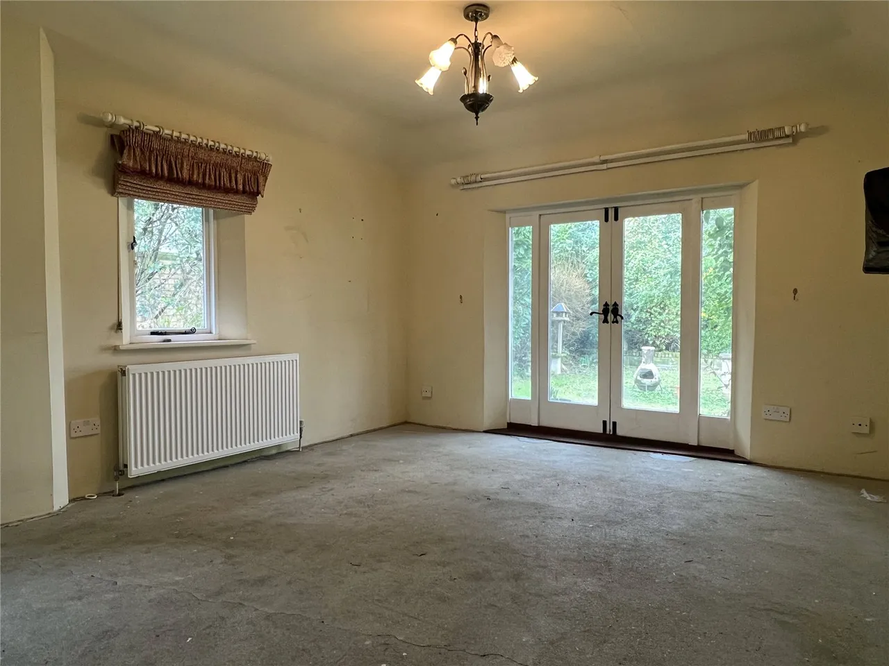 Cottagers Lane, Hordle, Lymington, Hampshire, SO41 0FE, photo 7