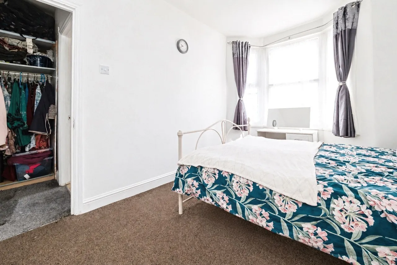 Dersingham Avenue, Manor Park, London, E12, photo 10