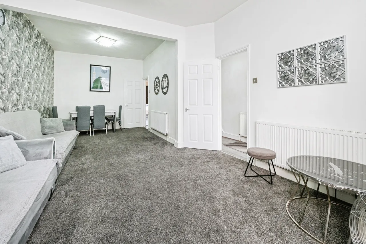 Dersingham Avenue, Manor Park, London, E12, photo 3