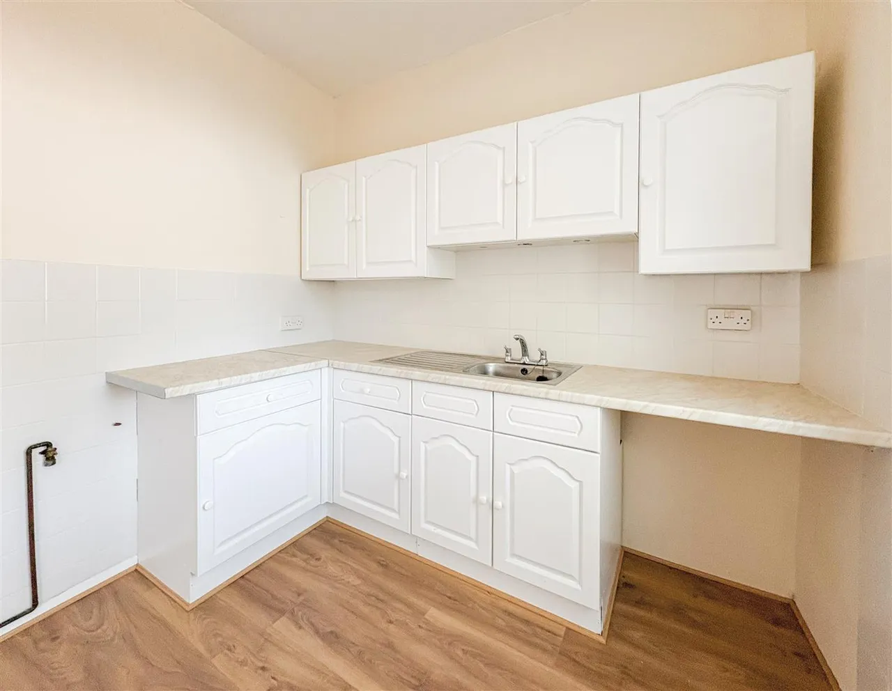 Beaconsfield Road, Hastings, TN34 3TW, photo 2