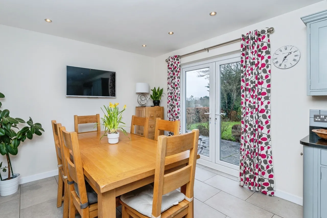 Manor Park, Great Barrow, CH3, photo 13