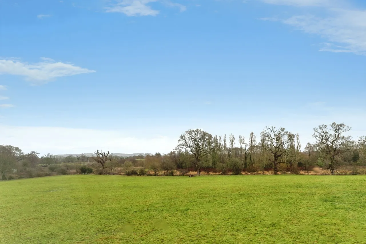 Manor Park, Great Barrow, CH3, photo 33