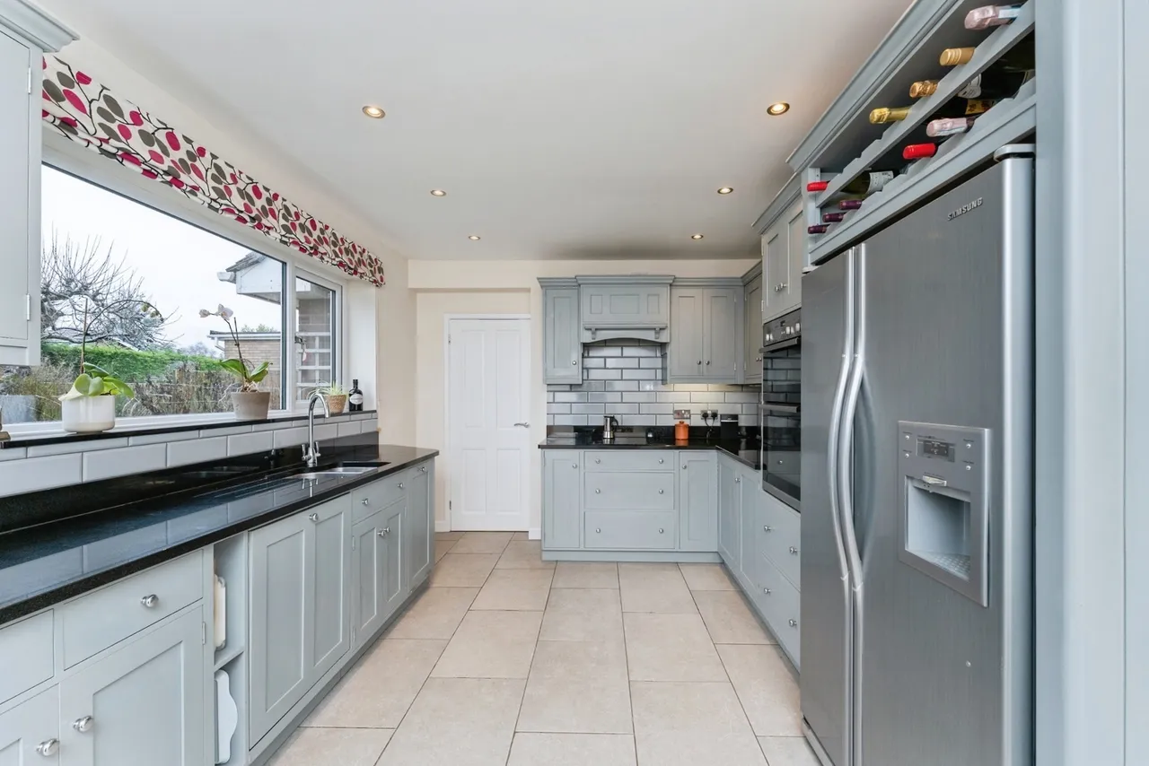 Manor Park, Great Barrow, CH3, photo 10