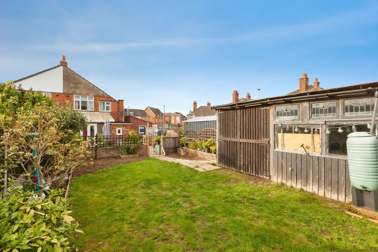 Humberstone Lane, Leicester, LE4, photo 3