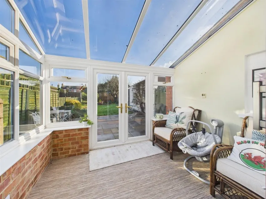 Wellsprings Road, Longlevens, photo 6