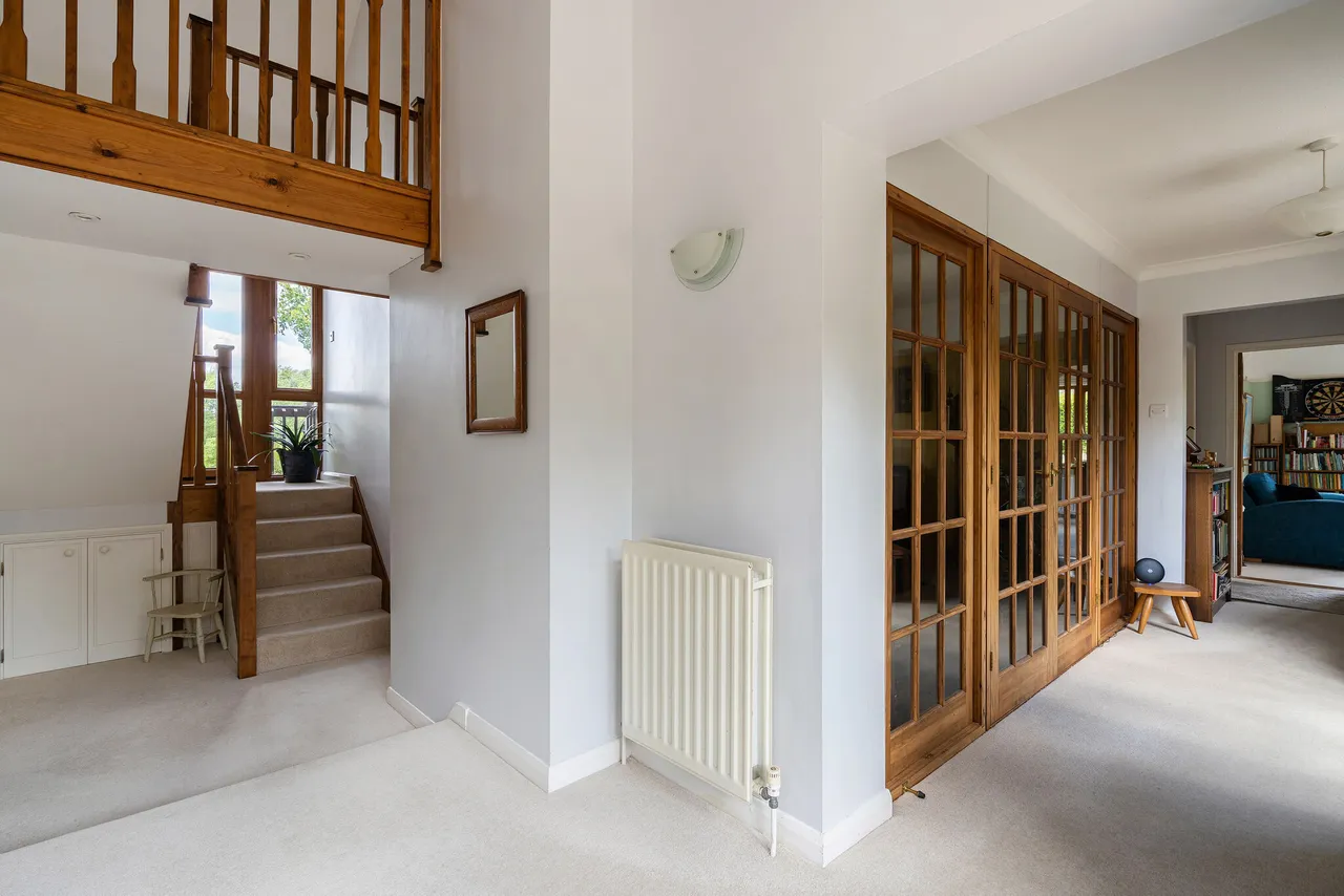 Isington Road, Isington, GU34, photo 12