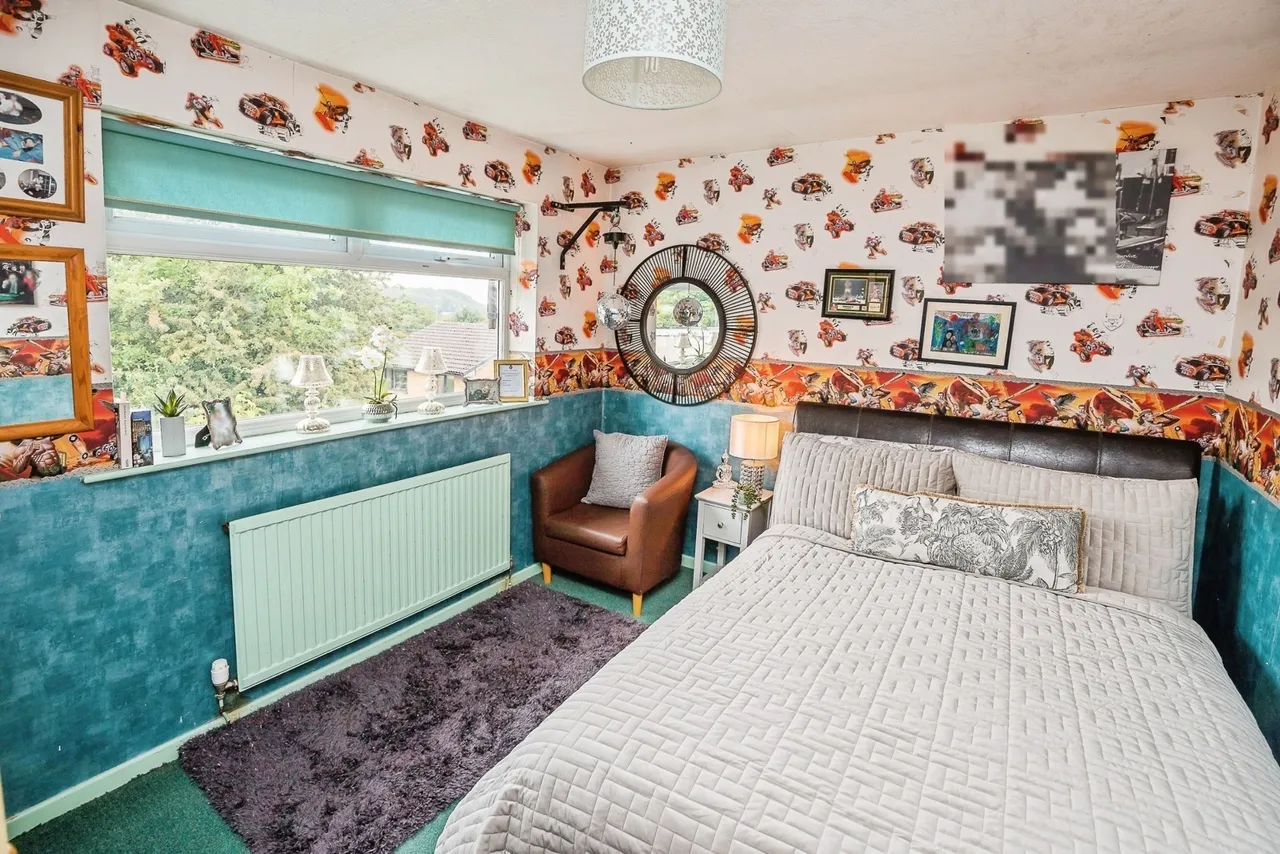 Bryn Drive, Coedpoeth, LL11, photo 10