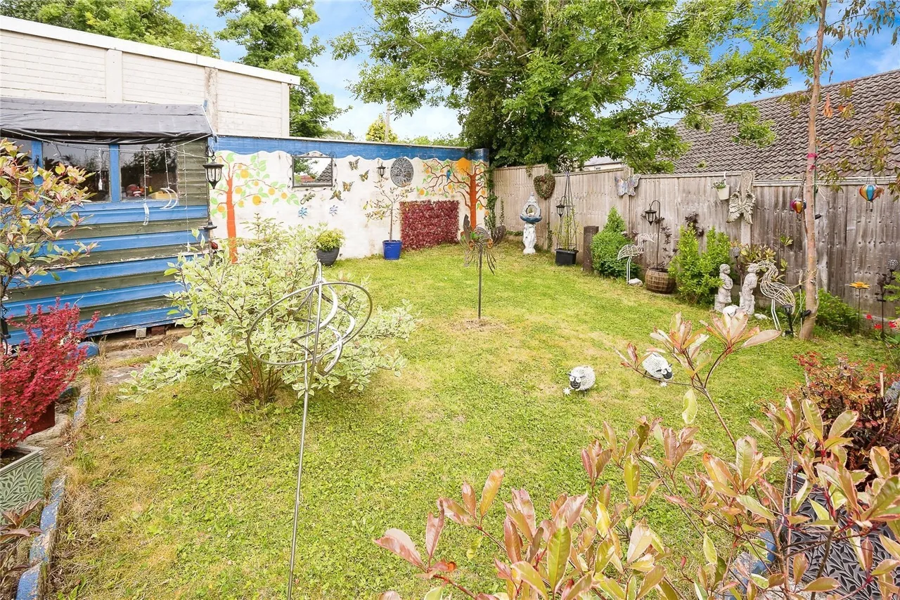 Bryn Drive, Coedpoeth, LL11, photo 14