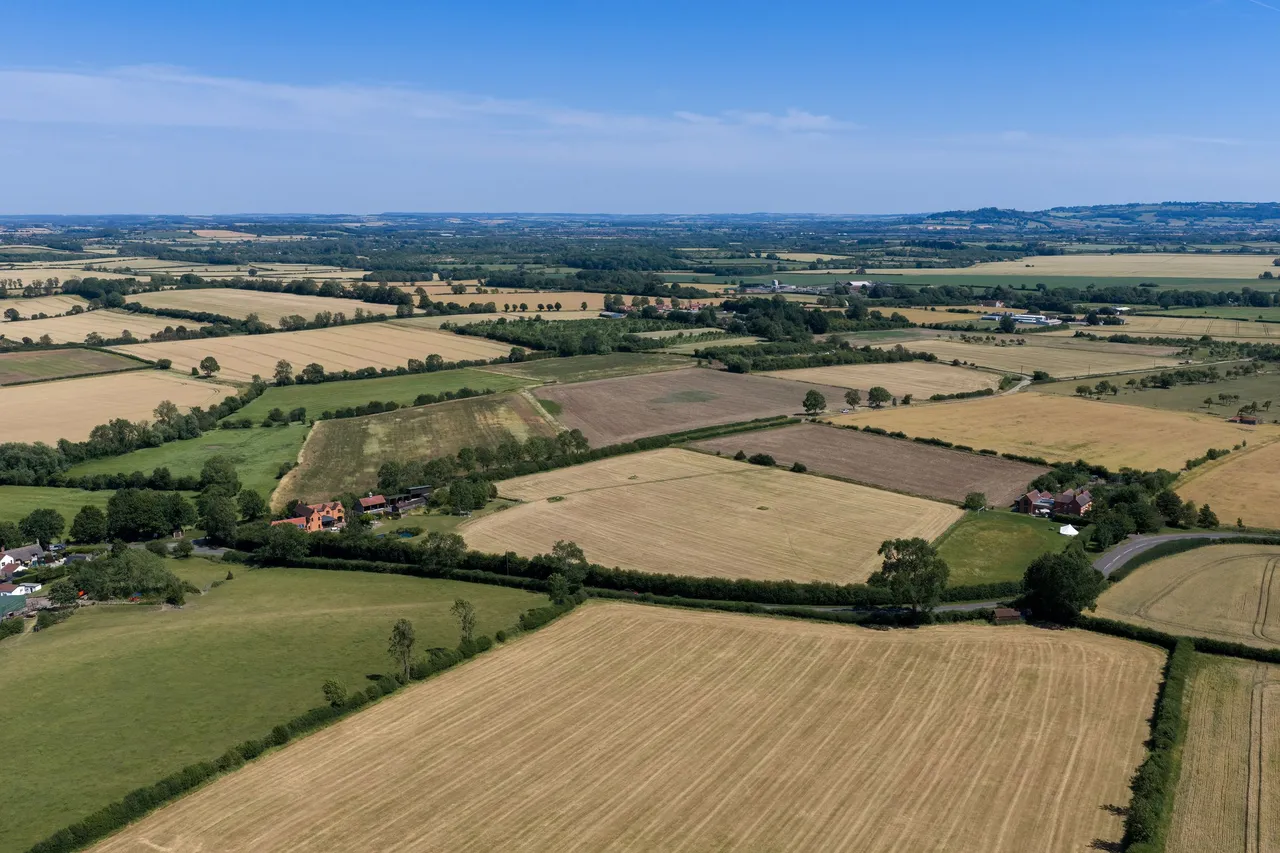 Cleeve Road, Marlcliff, B50, photo 45