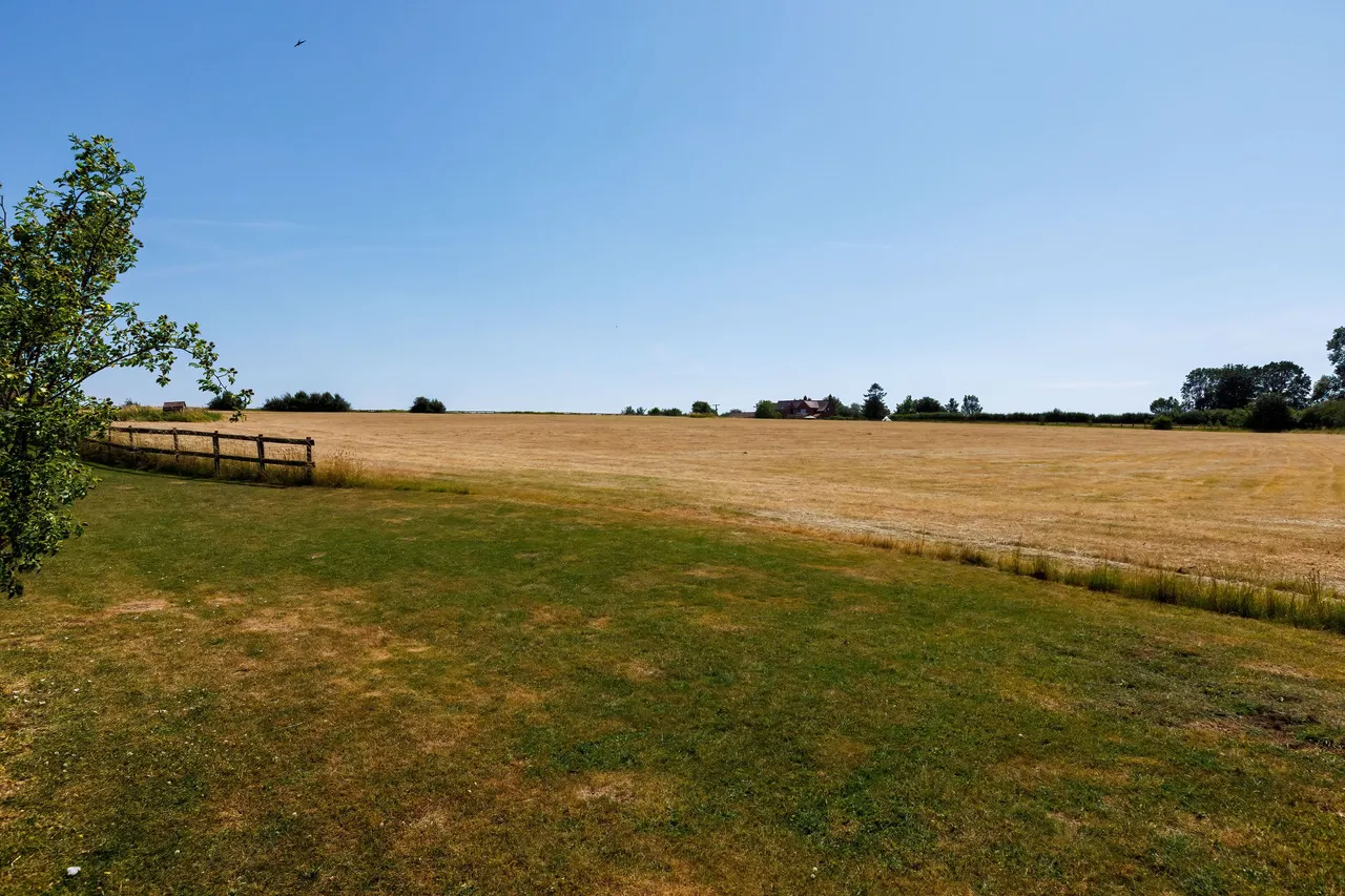 Cleeve Road, Marlcliff, B50, photo 41