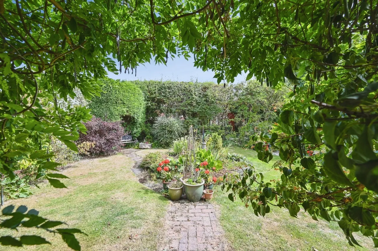 Cinnamon Lane, Fearnhead, WA2, photo 20