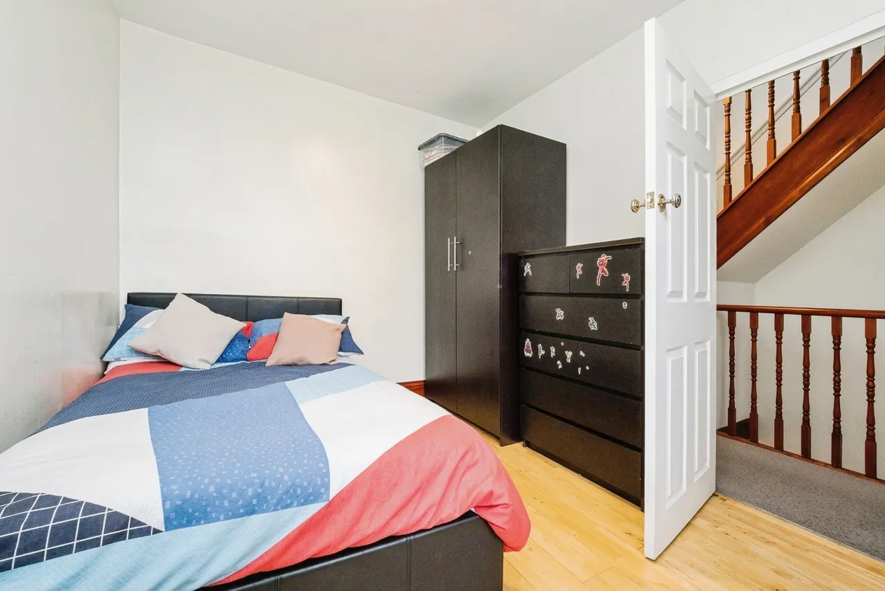 Worsley Road, LONDON, London, E11, photo 11