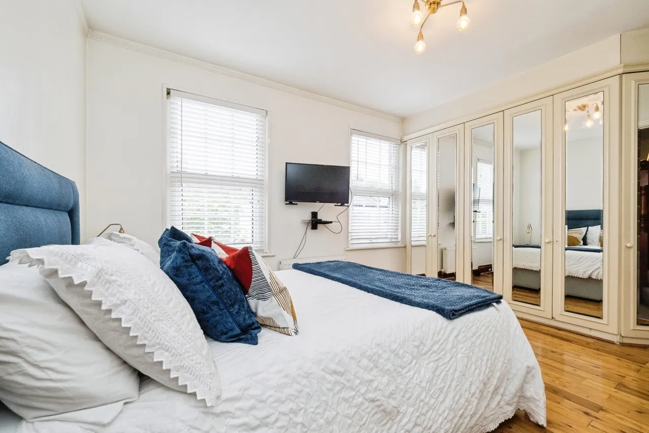 Worsley Road, LONDON, London, E11, photo 10