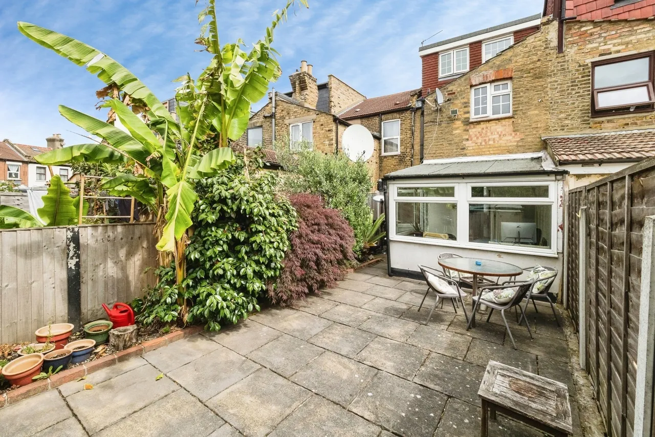 Worsley Road, LONDON, London, E11, photo 19