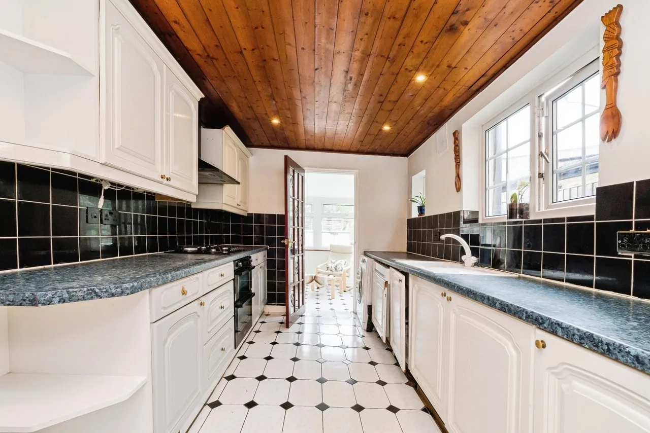 Worsley Road, LONDON, London, E11, photo 7