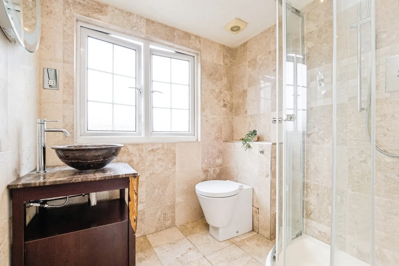 Worsley Road, LONDON, London, E11, photo 8
