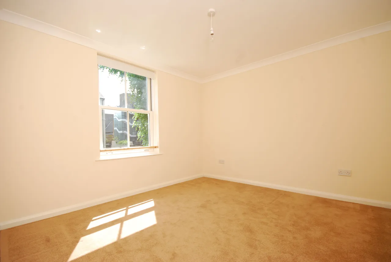 Flat 8, 1-14 Bass Mews, East Dulwich, photo 6