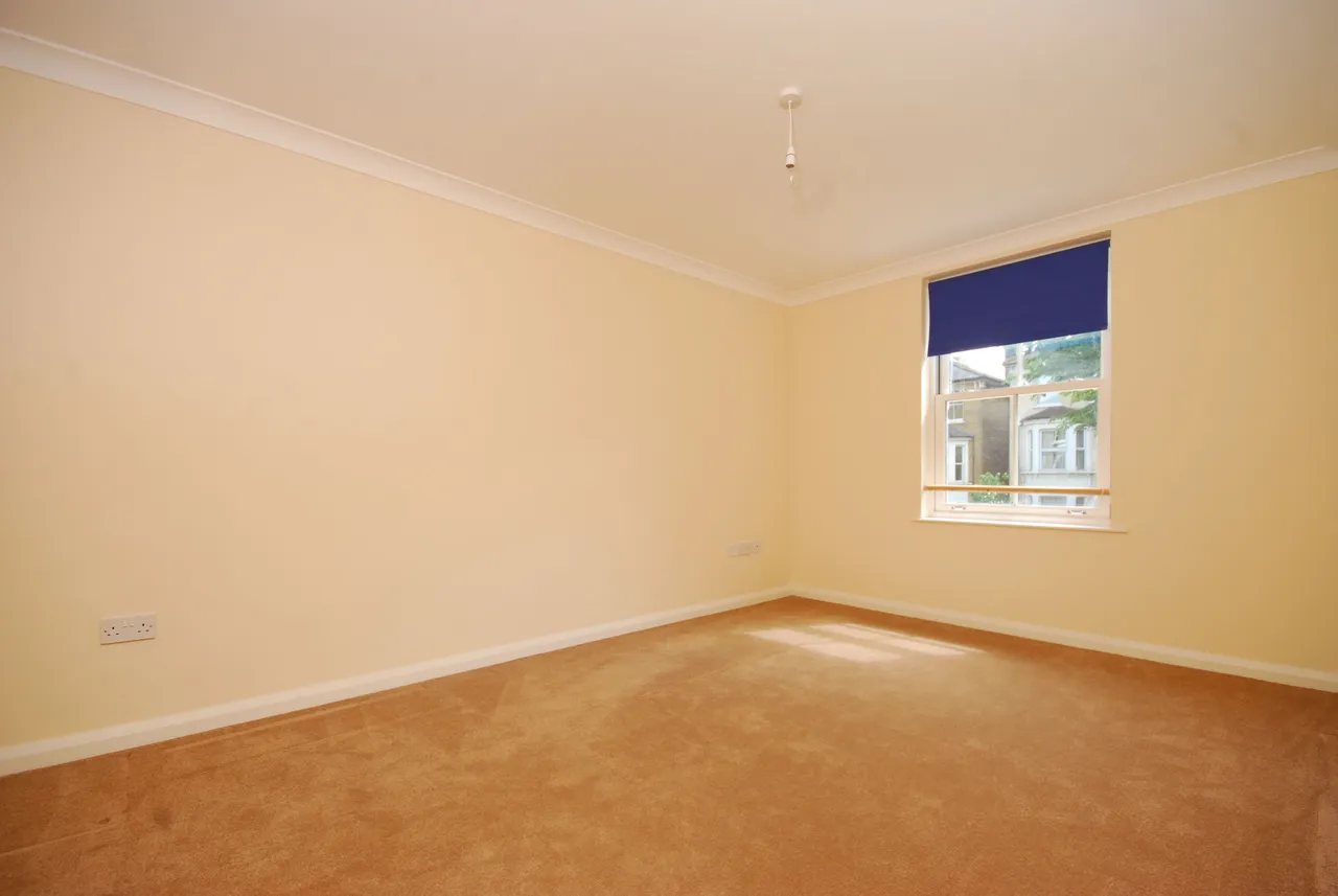 Flat 8, 1-14 Bass Mews, East Dulwich, photo 5
