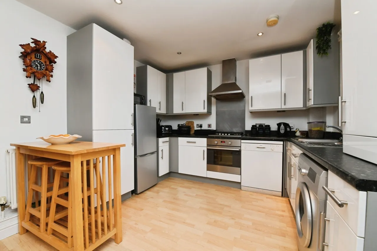 Mortymer Close, Little Canfield, Dunmow, Essex, CM6, photo 3