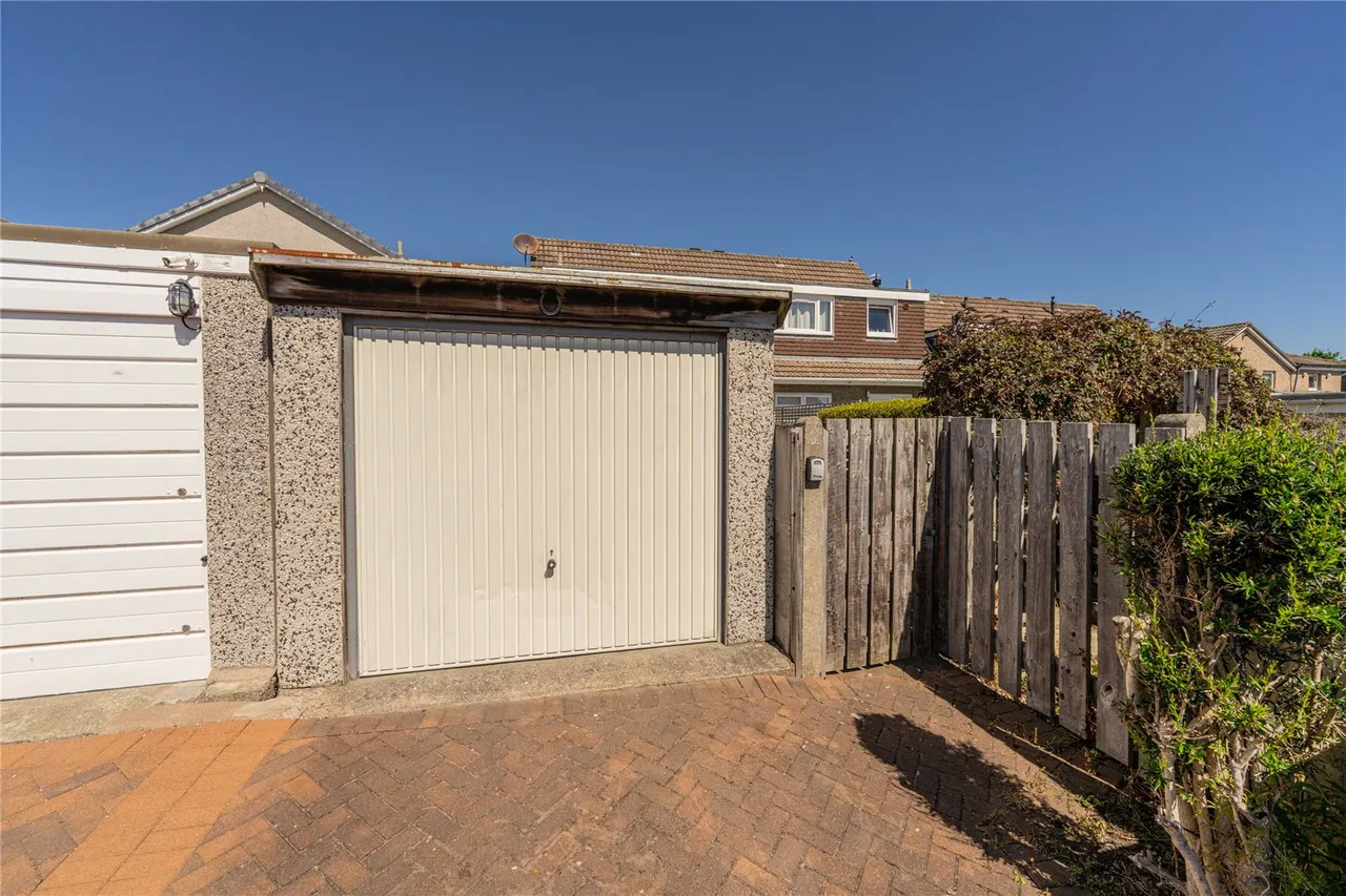 Eskbank Road, Bonnyrigg, EH19, photo 28