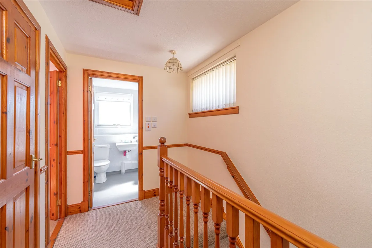 Eskbank Road, Bonnyrigg, EH19, photo 15