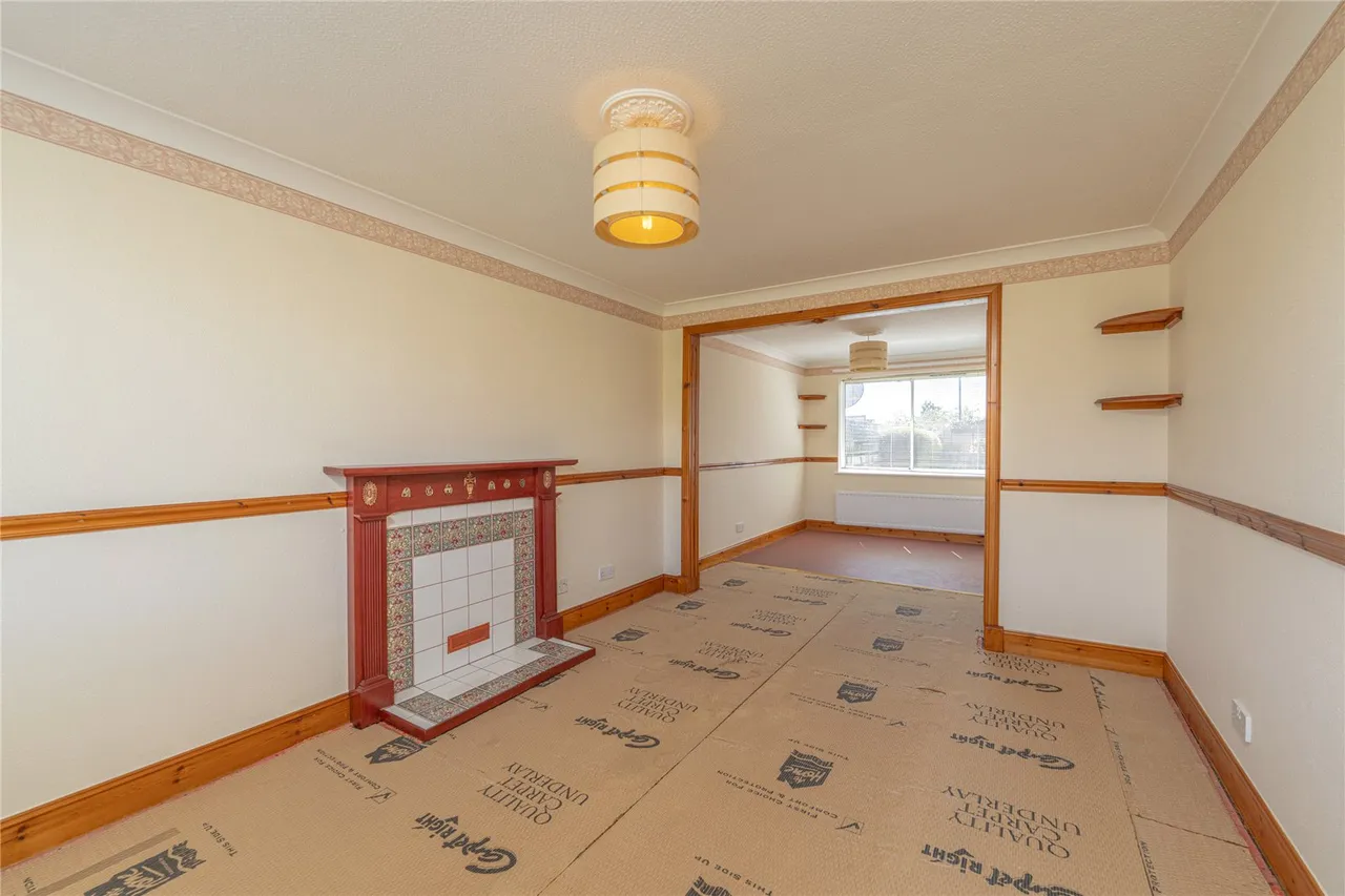 Eskbank Road, Bonnyrigg, EH19, photo 4