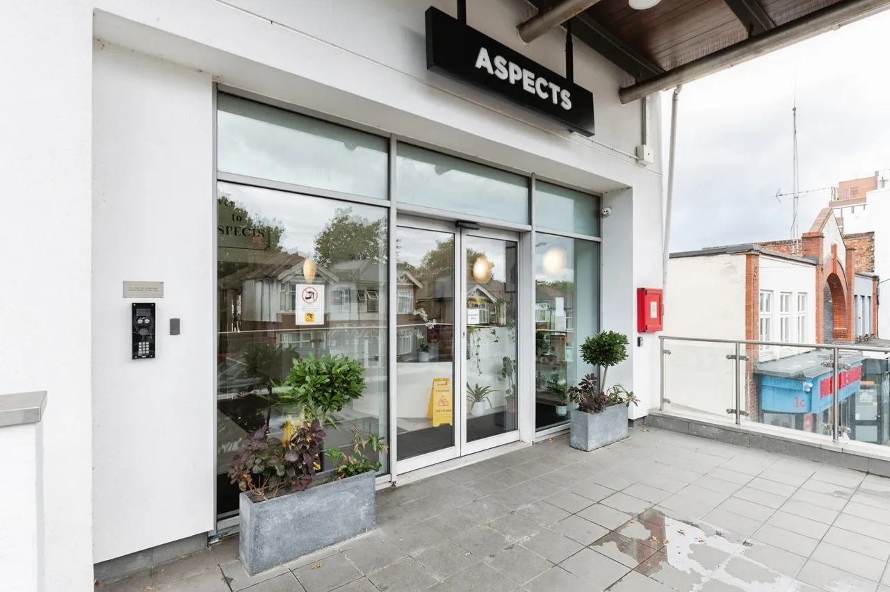 Throwley Way, Sutton, SM1, photo 16