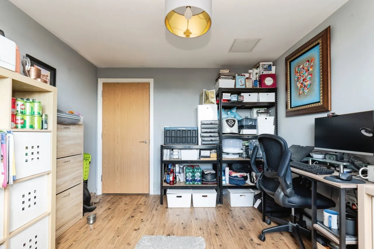 Throwley Way, Sutton, SM1, photo 14
